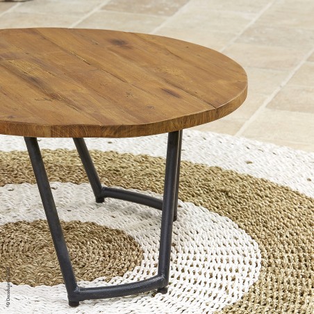 Table Basse Lebar Mozaic, plateau en bois de Mindy et pieds en métal.